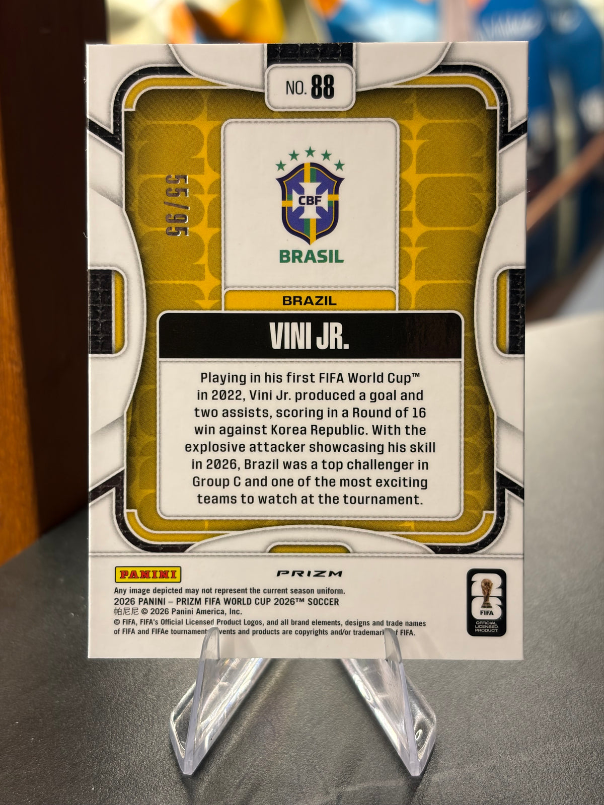 Vinícius Júnior — Panini Prizm FIFA World Cup 2026 (No. 88), paralela Purple Wave 55/95