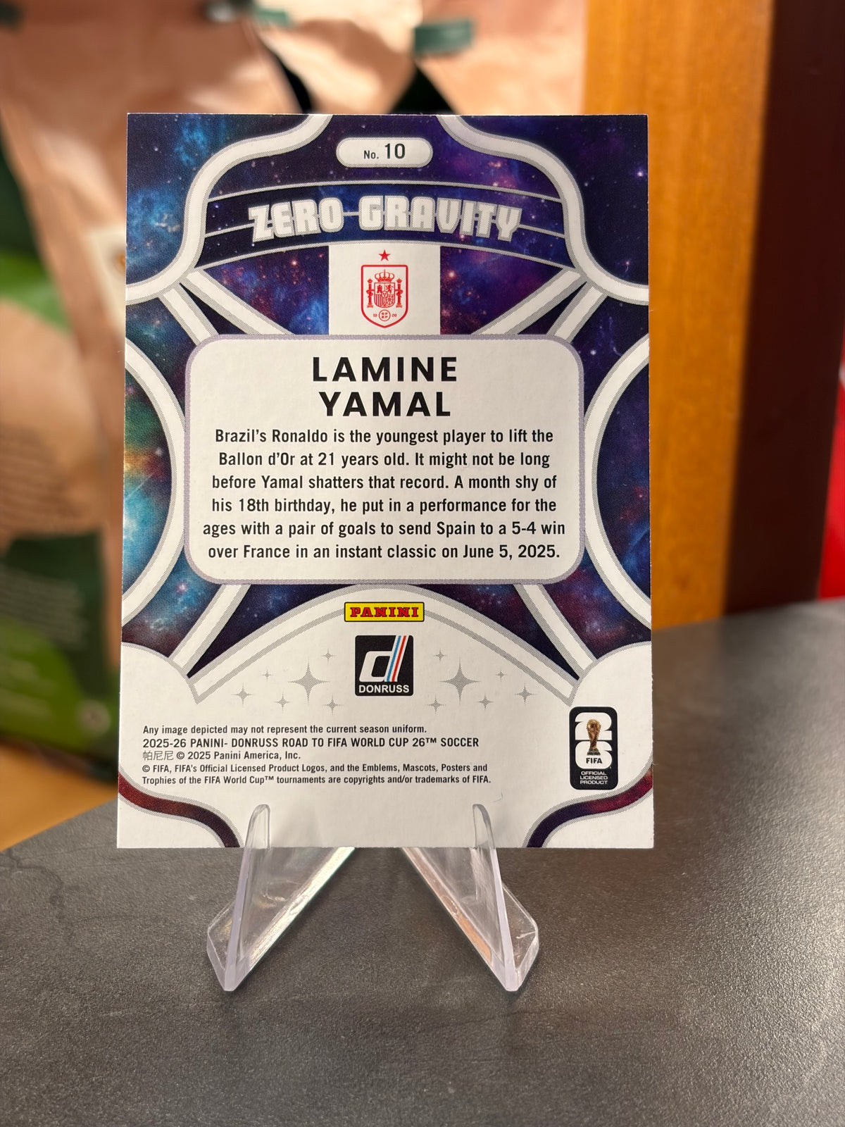 Lamine Yamal — Panini Donruss Road to FIFA World Cup 2026 (No. 10), insert Zero Gravity