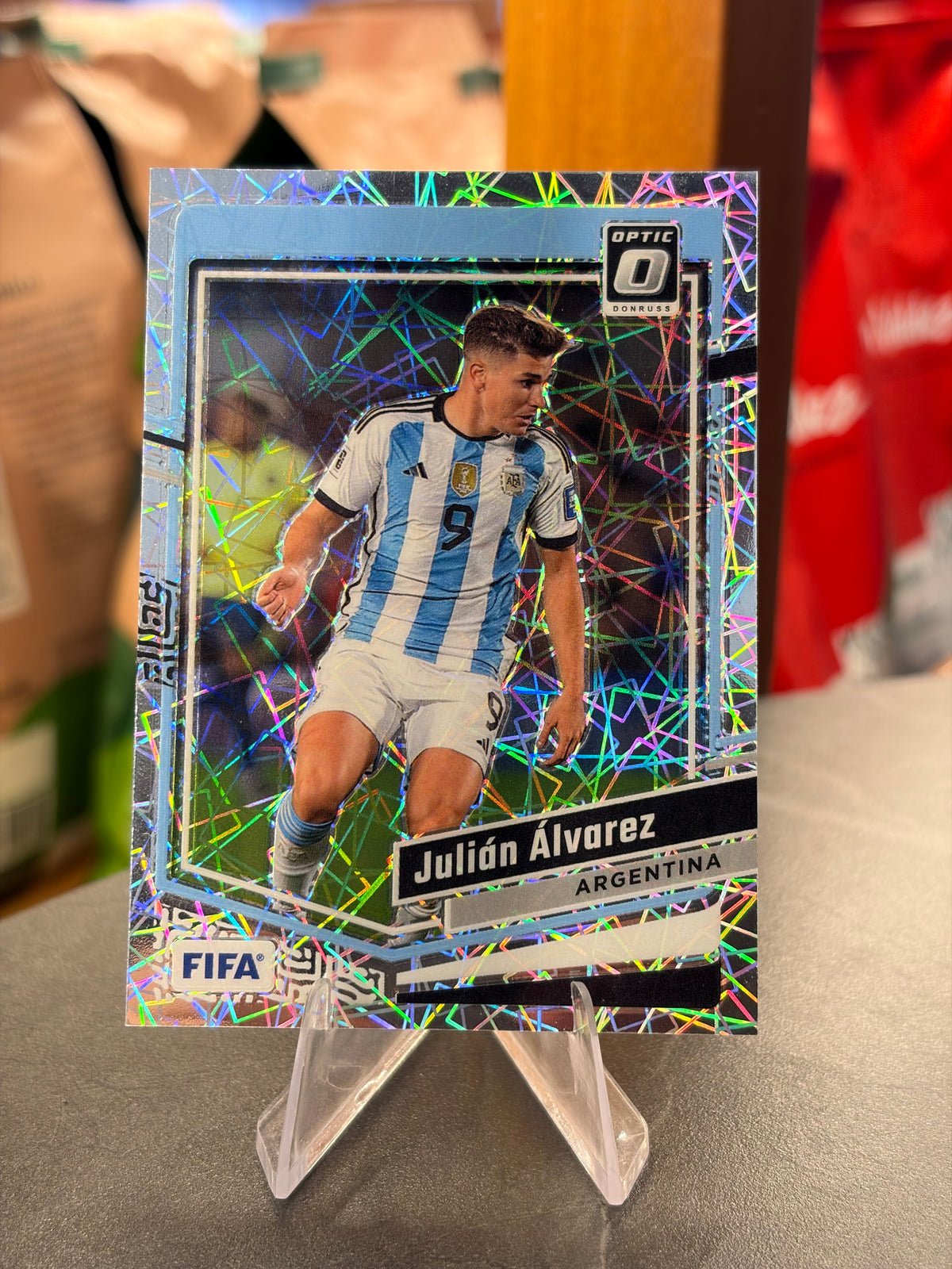 Julián Álvarez — Panini Donruss Optic 2024-25 (No. 5), paralela Velocity