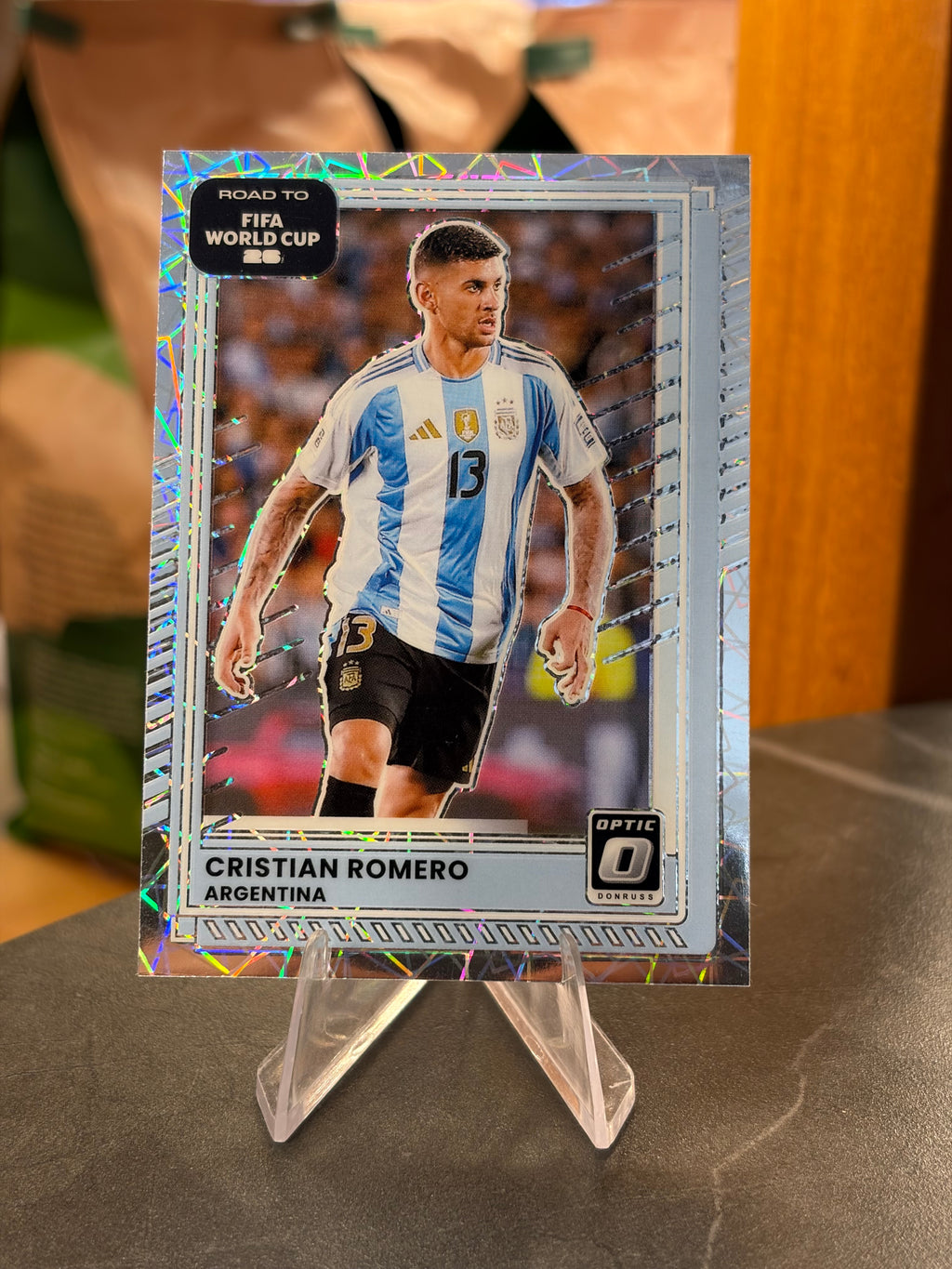 Cristian Romero — Panini Donruss Optic Road to FIFA World Cup 2026 (No. 162), paralela Velocity
