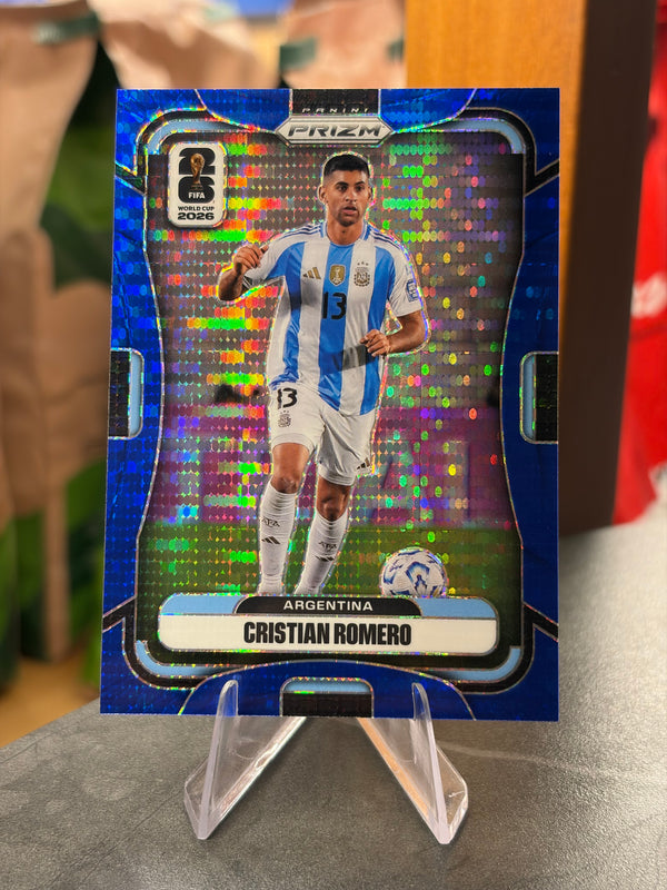 Cristian Romero — Panini Prizm FIFA World Cup 2026 (No. 5), paralela Preferred Blue Pulsar 20/49