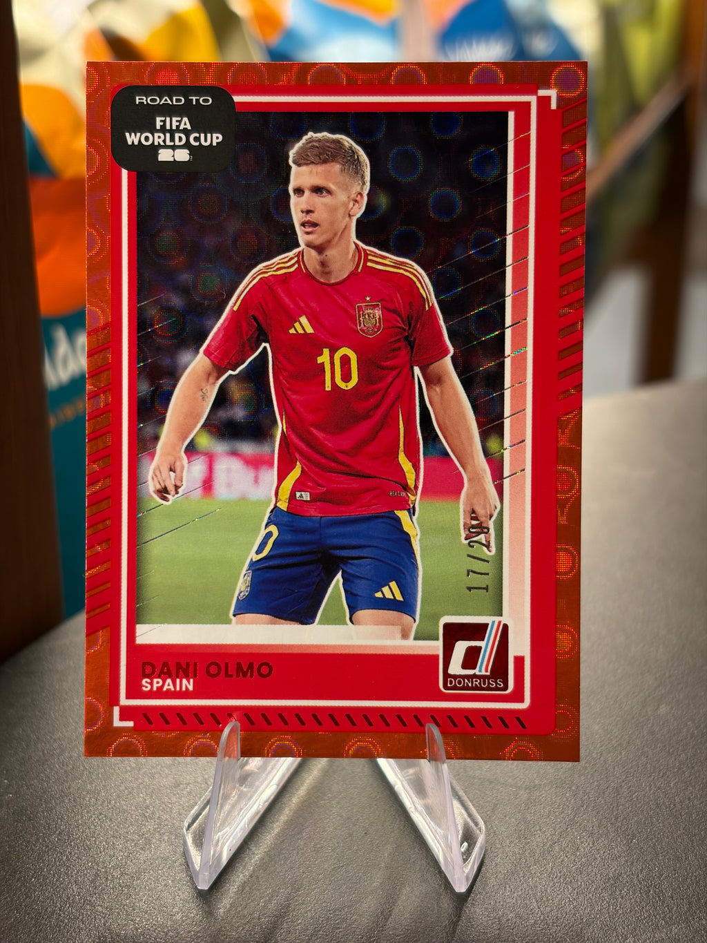Dani Olmo — Panini Donruss Road to FIFA World Cup 2026 (No. 13), paralela Red Circles 17/20