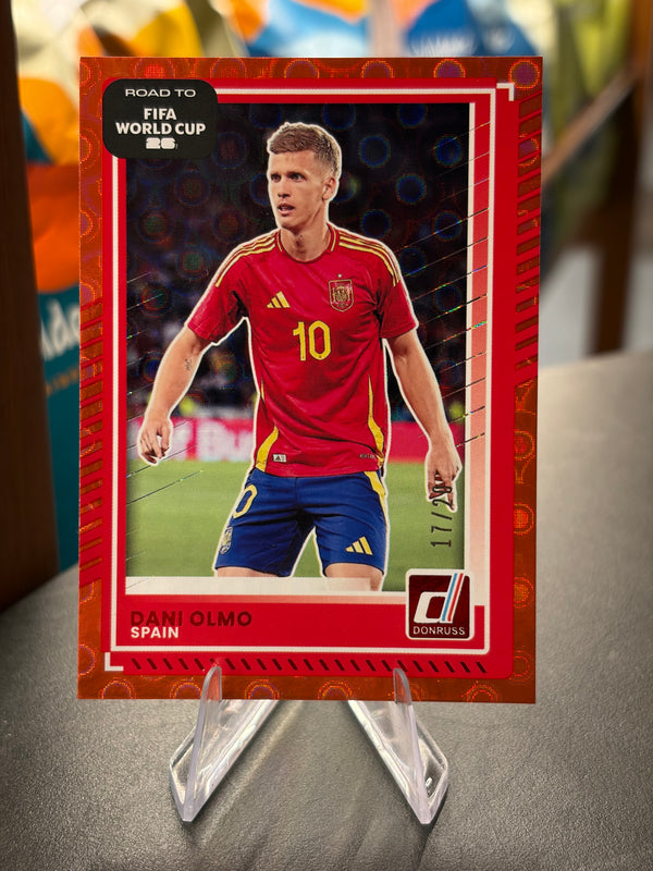 Dani Olmo — Panini Donruss Road to FIFA World Cup 2026 (No. 13), paralela Red Circles 17/20